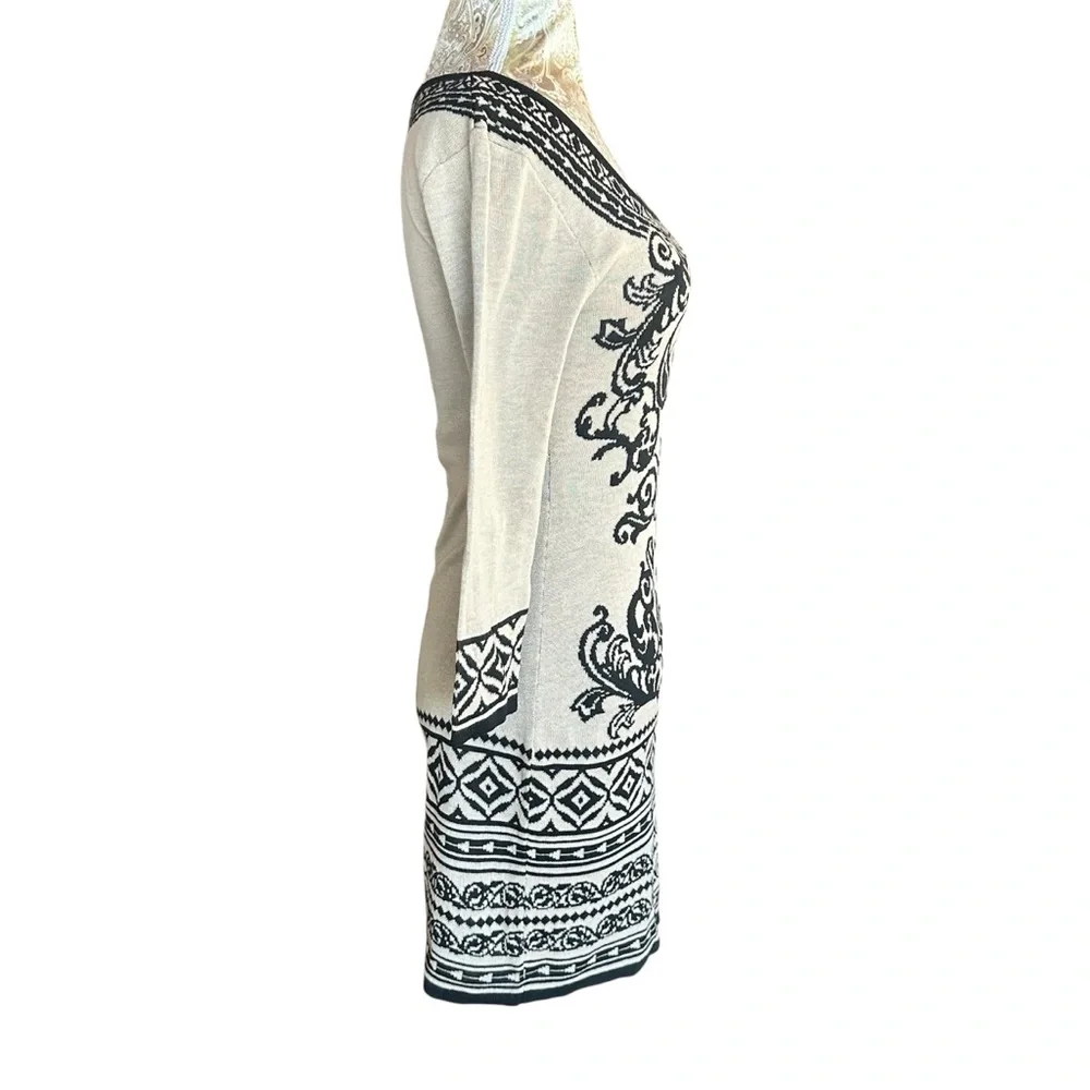 Free People Sexy Stretchy Tribal Versace Pattern Mini Sweater Dress Size XS - Picture 3 of 8